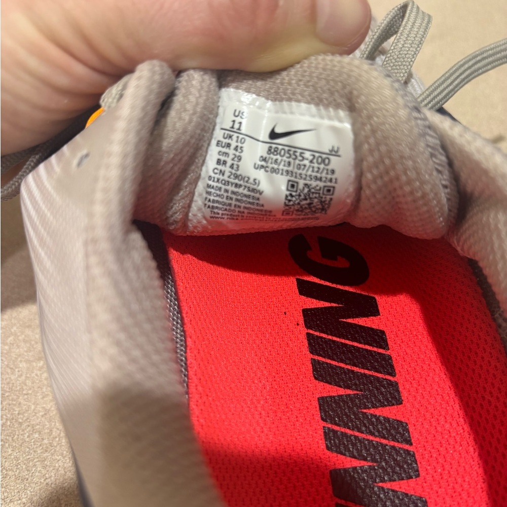 Nike Men’s Zoom Pegasus running Shoes size 11 - Picture 6 of 8
